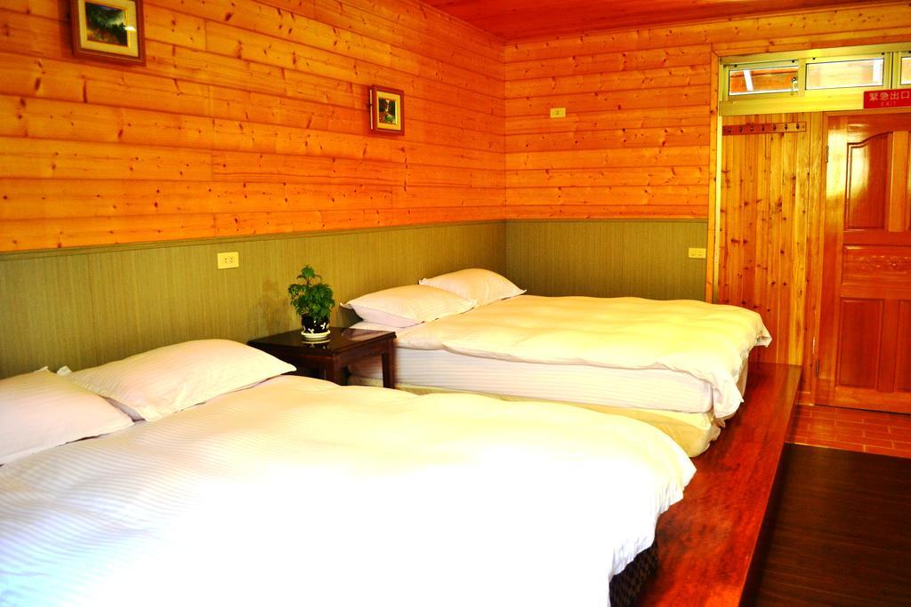 仲明居zhong Ming Ju Taoyi Fang Bed & Breakfast Fanlu Exterior photo